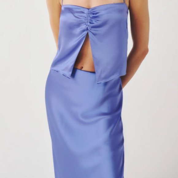 Reformation Beba 🕸Silk🕸 Two Piece | Jacaranda 🎉SALE🎀 NEW - Picture 5 of 15